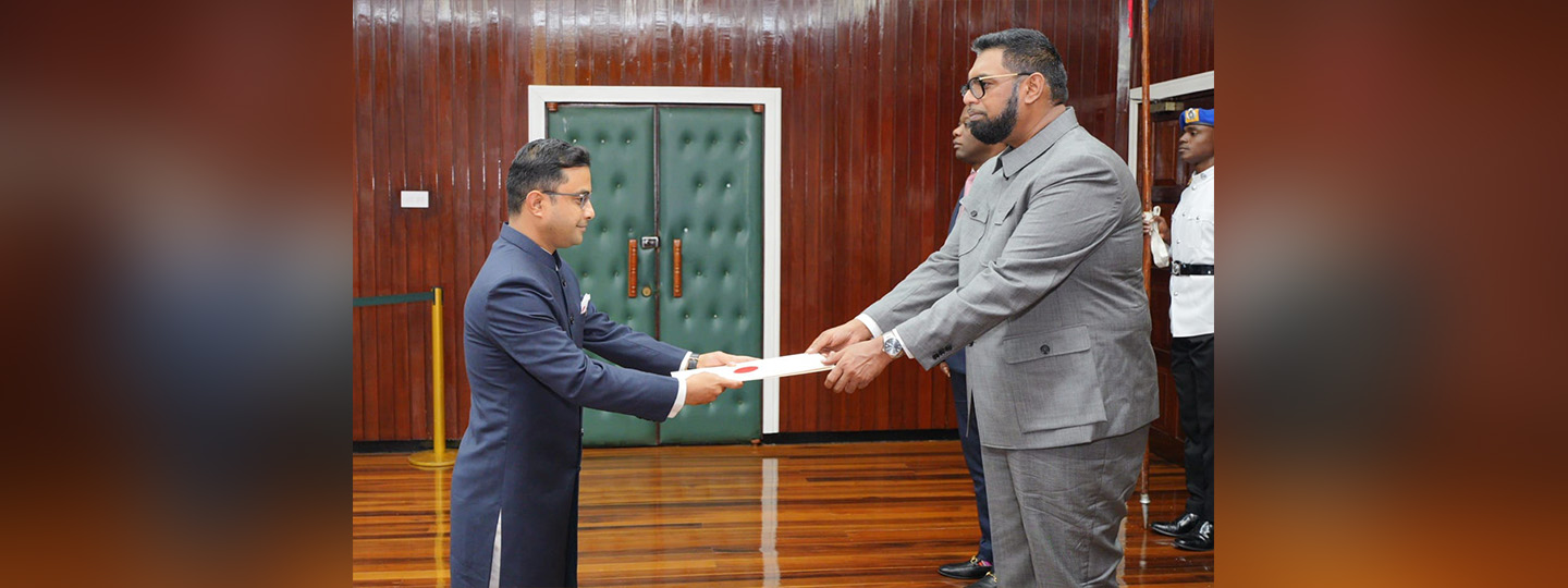  His Excellency President Dr Irfaan Ali accepted the Letters of Credence from Dr Amit Shivkumar Telang, accrediting him as India’s new High Commissioner to Guyana